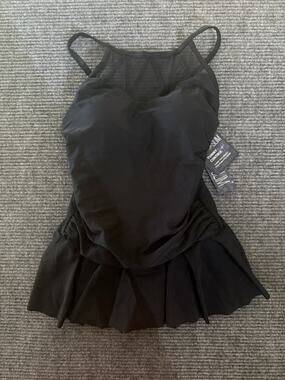 Simply Slim Black Swimdress Tummy Control One Piece NWT Size M 8-10